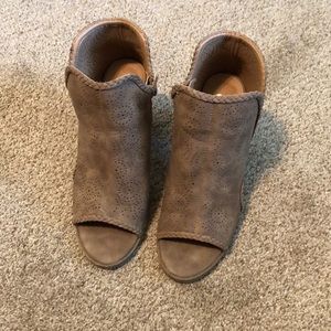 Opened toe bootie heels